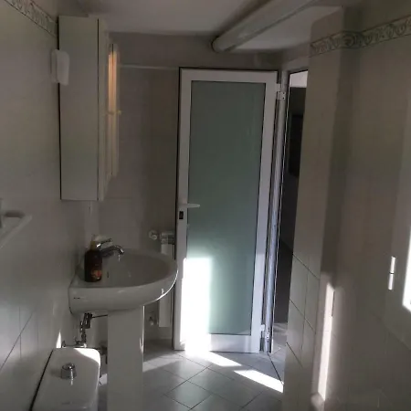 Molto Carino Apartman *