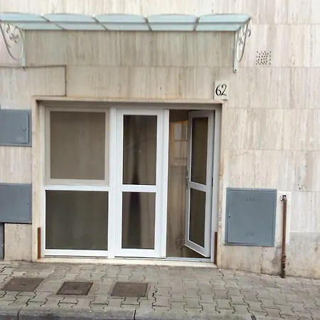 Apartman Molto Carino *